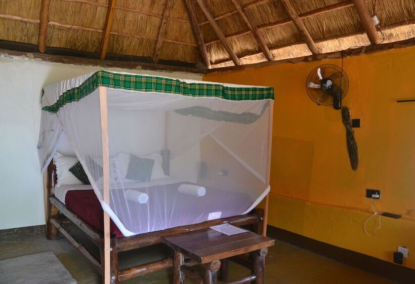 هتل Hornbill Bush Lodge