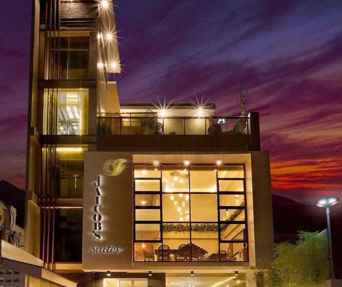 בית מלון כפרי Jai Cobs Suites