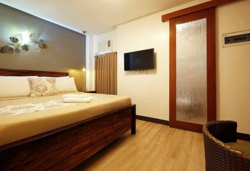 בית מלון כפרי Jai Cobs Suites