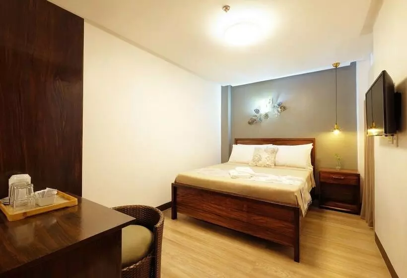 Hotel Jai Cobs Suites