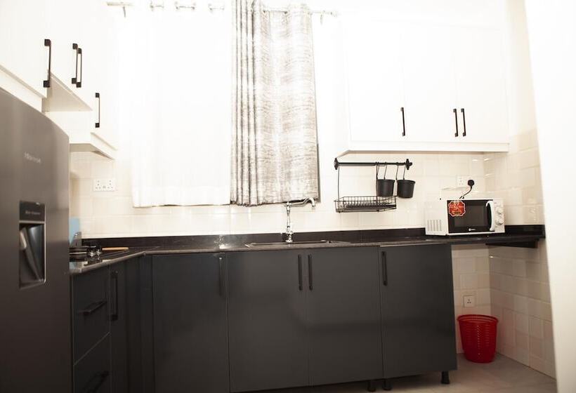 هتل Kigali Vision Homes