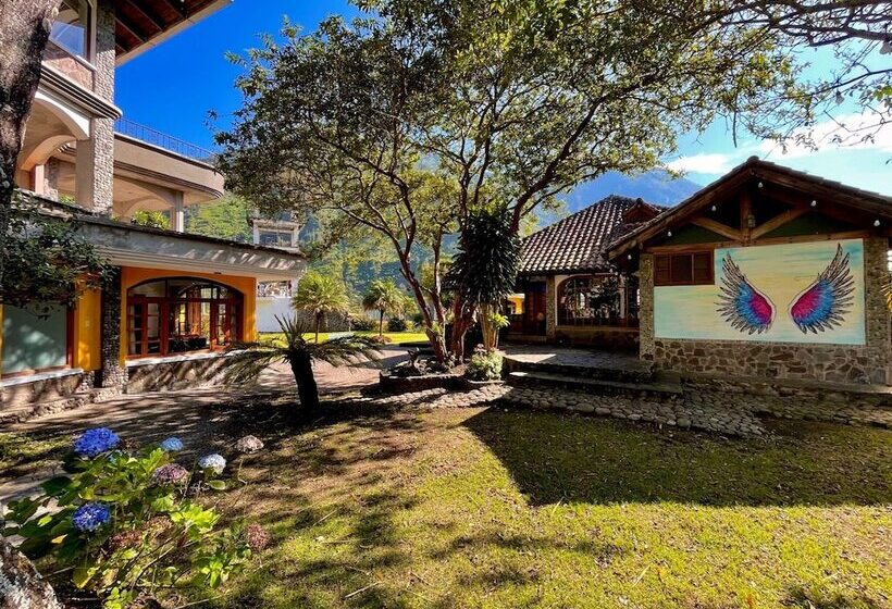 ホテル La Quinta Mansion