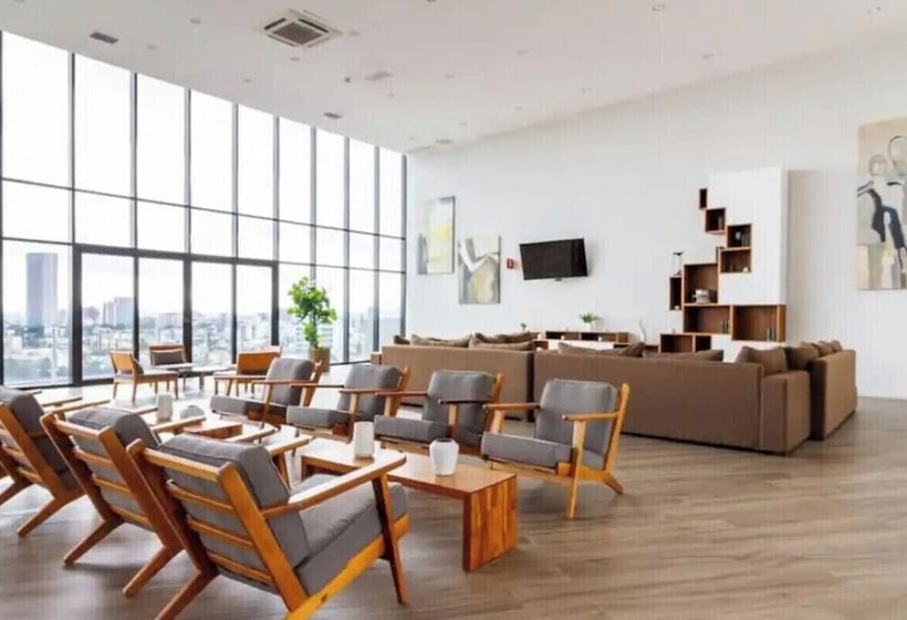 هتل Latitud Providencia