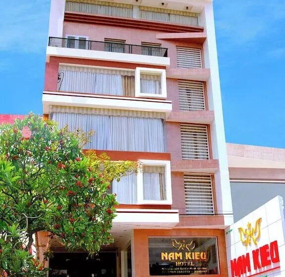 هتل Khach San Nam Kieu Ca Mau
