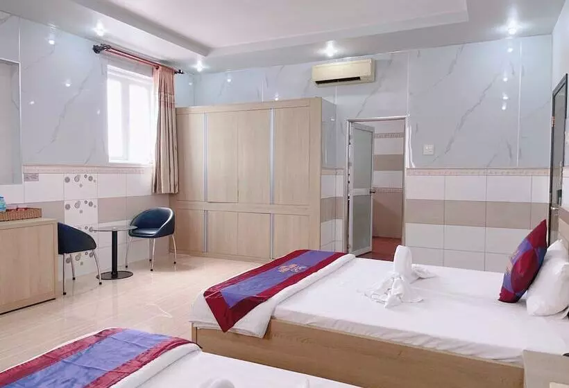 هتل Khach San Nam Kieu Ca Mau