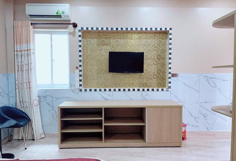 هتل Khach San Nam Kieu Ca Mau