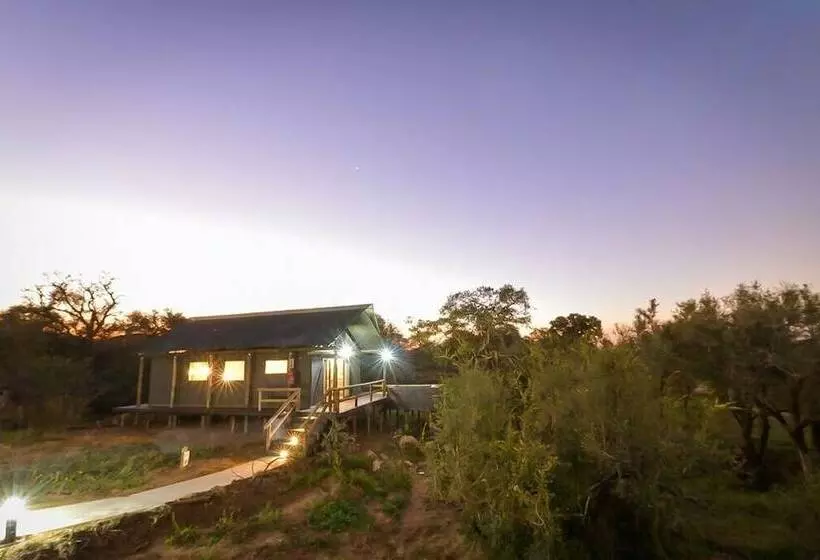 هتل Nkuhlu Tented Camp
