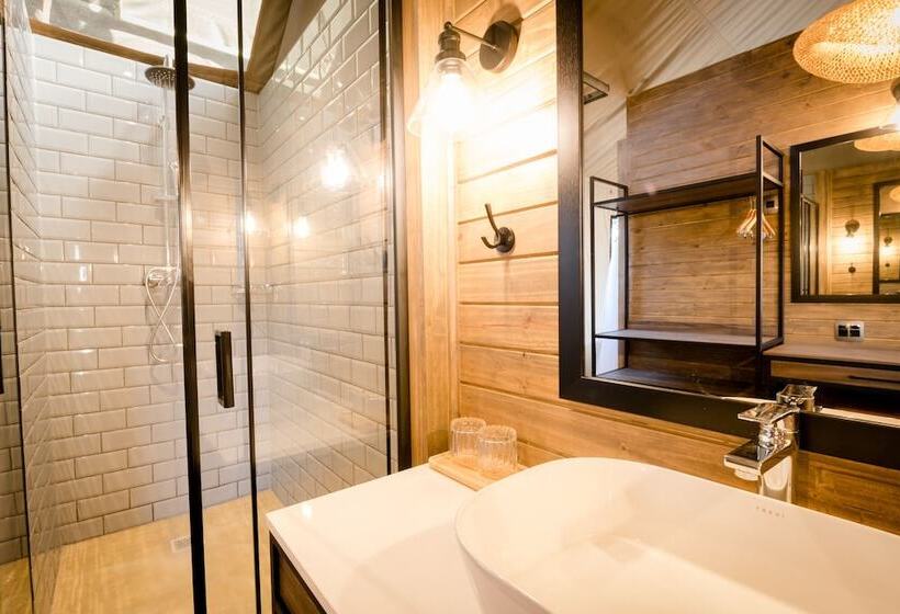 בית מלון כפרי Nkuhlu Tented Camp