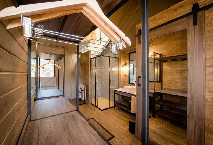 هتل Nkuhlu Tented Camp