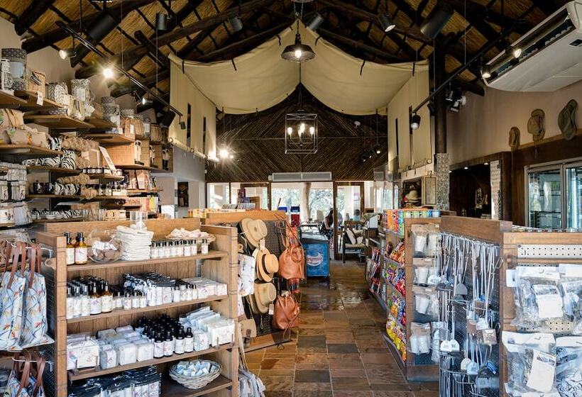 בית מלון כפרי Nkuhlu Tented Camp