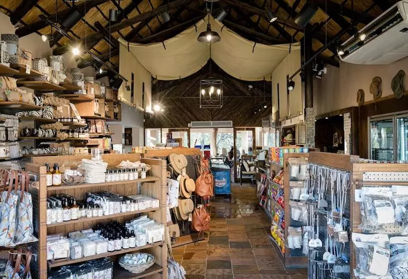 هتل Nkuhlu Tented Camp