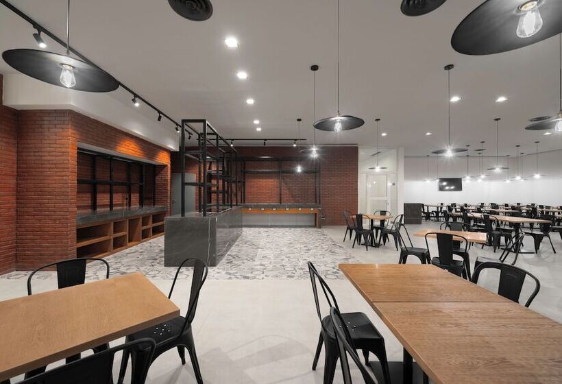 Отель Park Inn By Radisson Makkah Thakher Algharbi