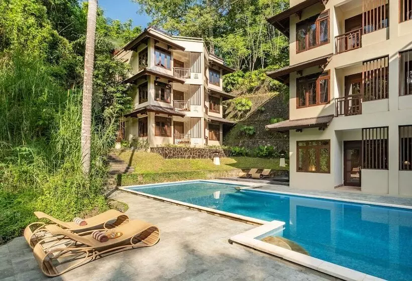 ホテル Semana Residences By Cove