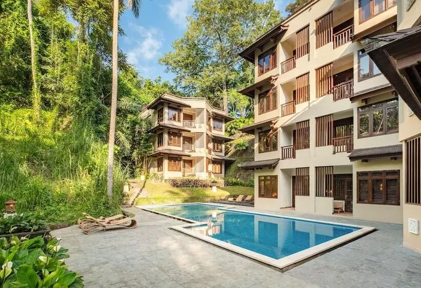 ホテル Semana Residences By Cove