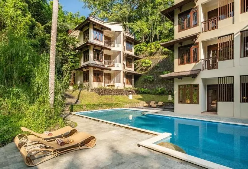ホテル Semana Residences By Cove