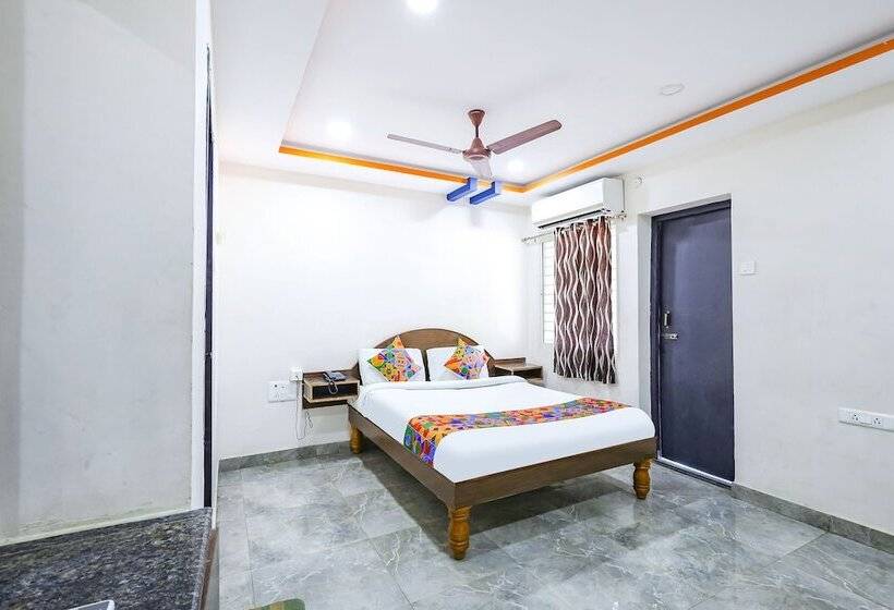Hotel Fabexpress Sri Lakshmi Residency