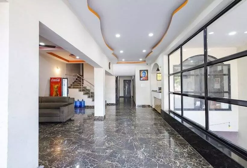 ホテル Fabexpress Sri Lakshmi Residency