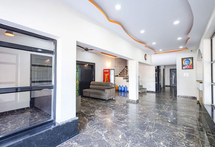 Hotel Fabexpress Sri Lakshmi Residency