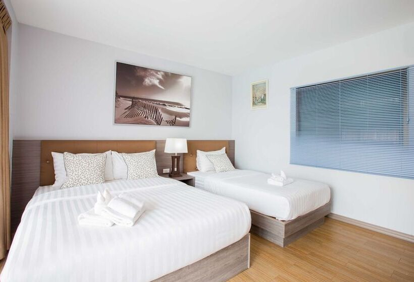 Hotell The Earth Anthioch Khao Yai