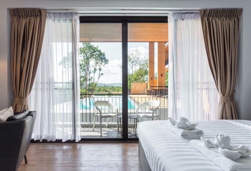 Hotel The Earth Anthioch Khao Yai