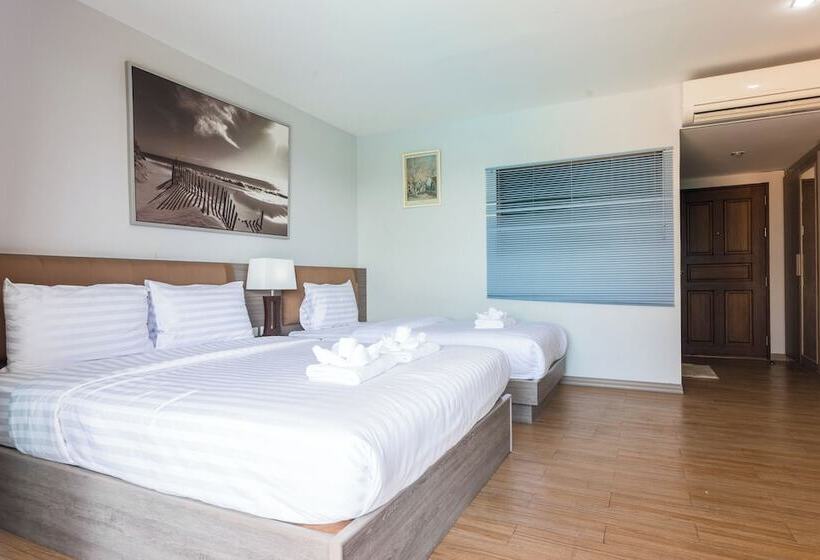 Hotel The Earth Anthioch Khao Yai