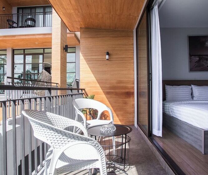 Hotel The Earth Anthioch Khao Yai