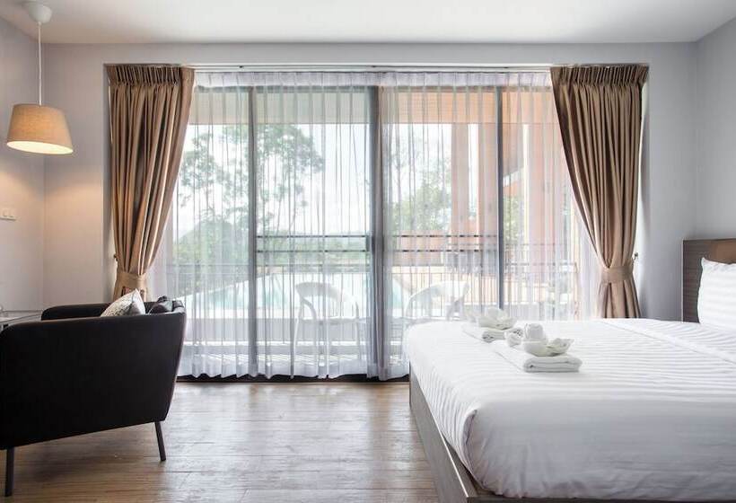 Hotel The Earth Anthioch Khao Yai