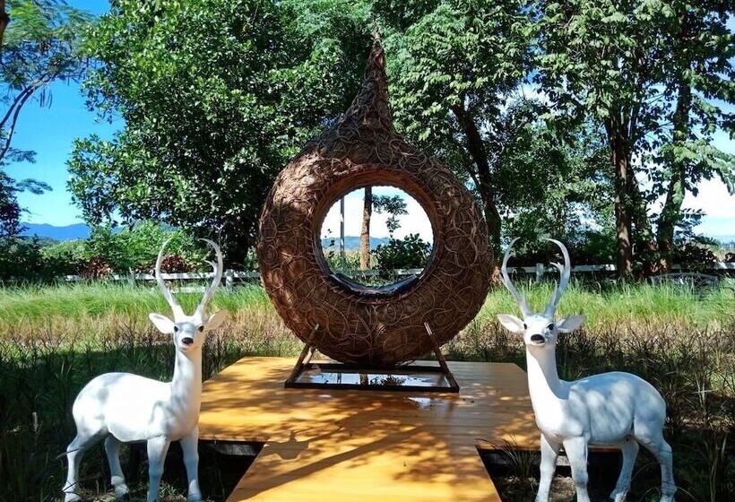 Hotel The Earth Anthioch Khao Yai