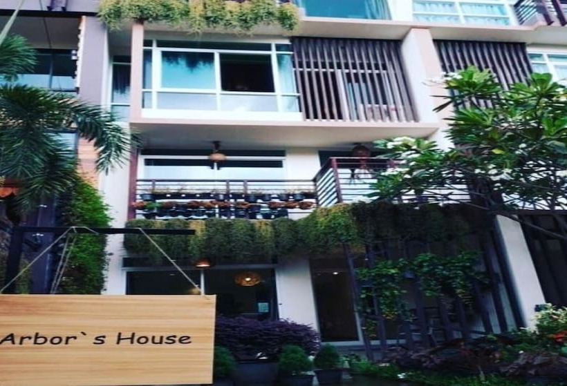 Пансион Arbors Homestay