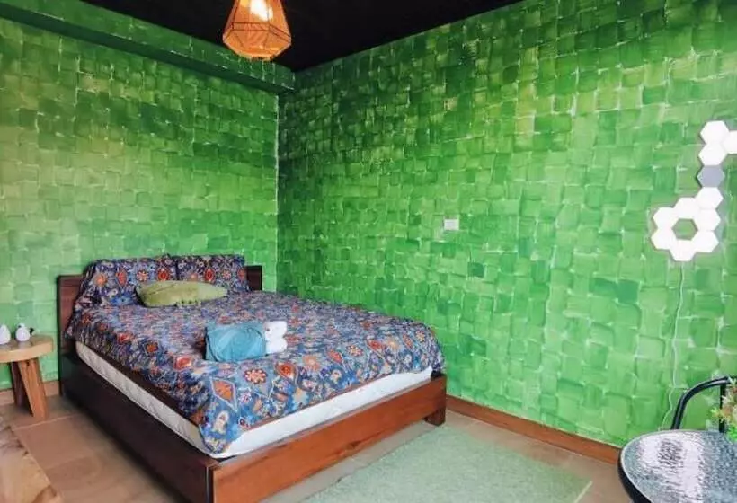 پانسیون Arbors Homestay