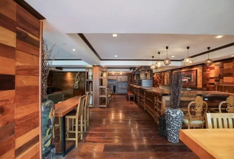 پانسیون Arbors Homestay