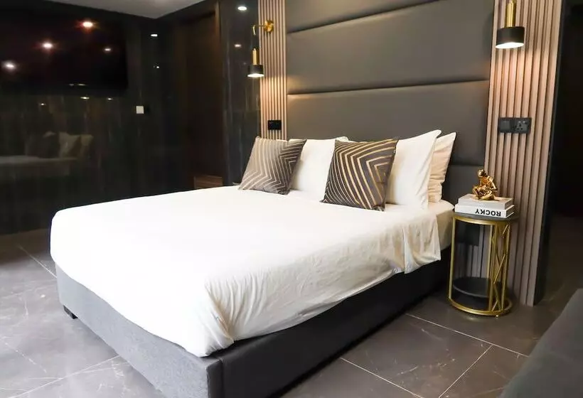 Recharge Residences