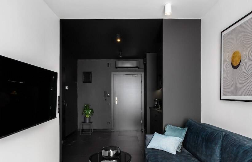 Saint Martin Residence By Y3 Hotels, Old Town With Wellness