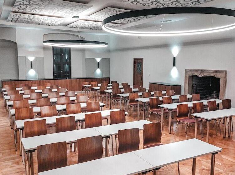 בית מלון כפרי Chateau Třešť