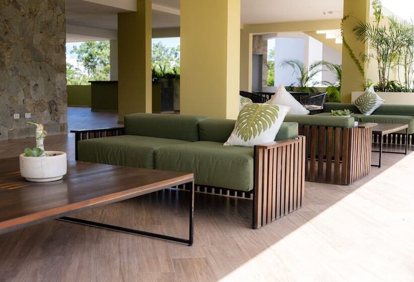 Yaaxlum Luxury Oasis In Tulum