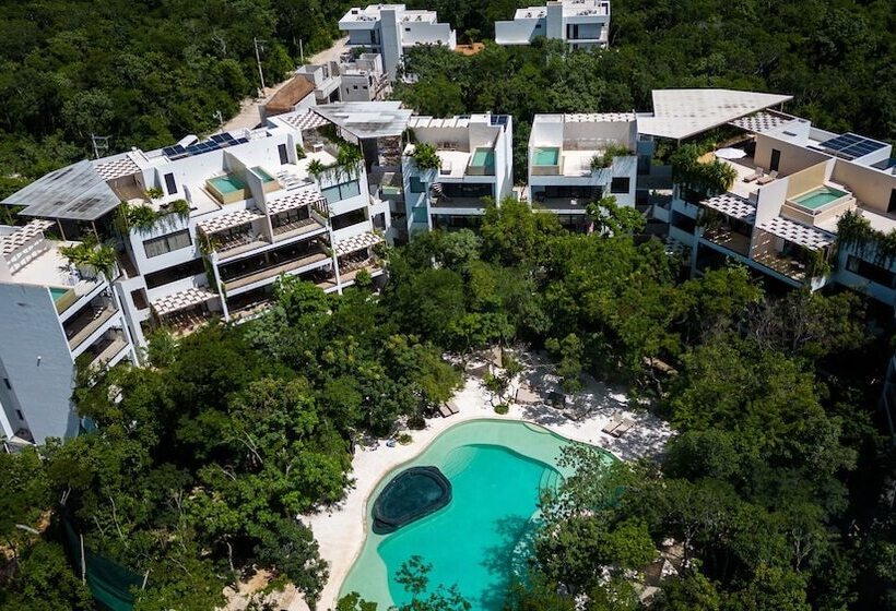 Yaaxlum Luxury Oasis In Tulum