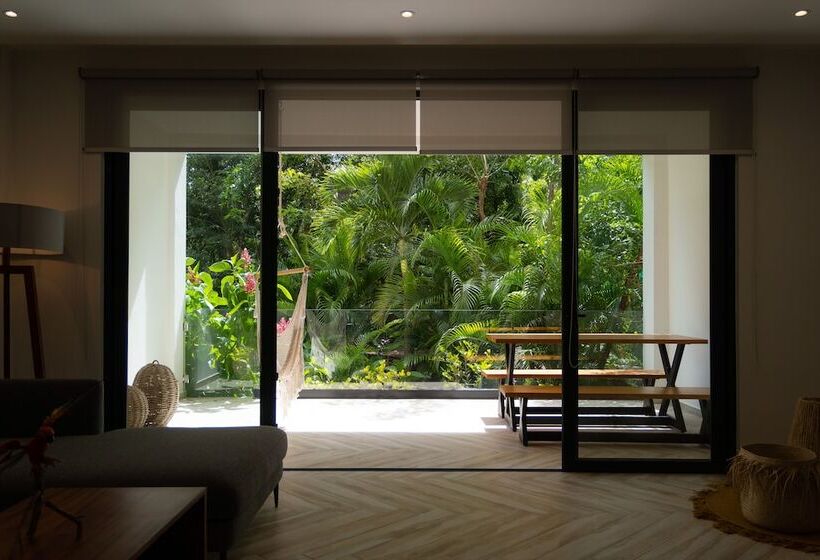 Yaaxlum Luxury Oasis In Tulum