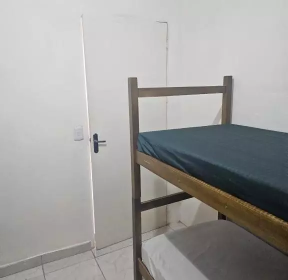 Hostel Dos Pinheirais 2