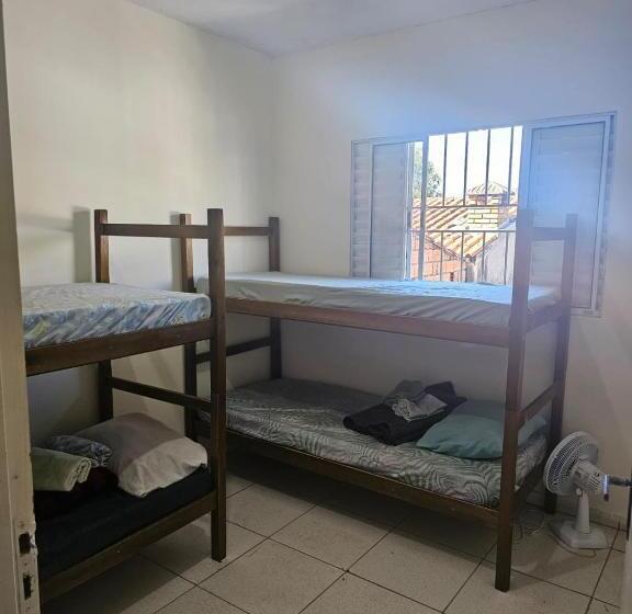 Hostel Dos Pinheirais 2