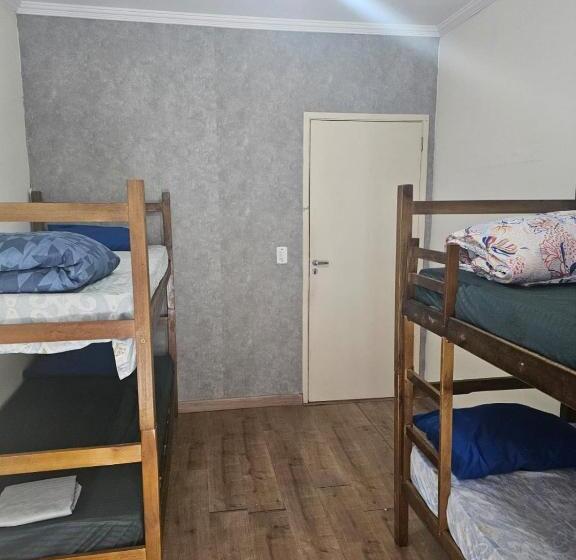 Hostel Dos Pinheirais 2