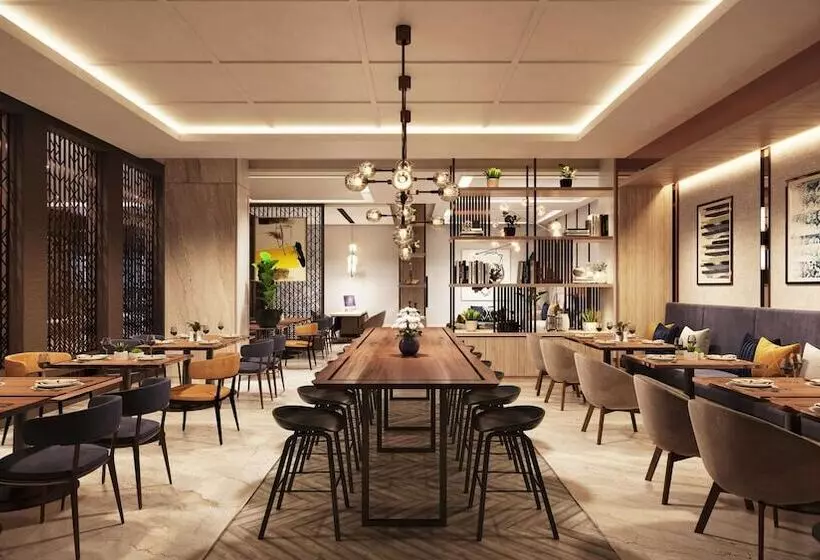 Hotelli Doubletree By Hilton Vientiane