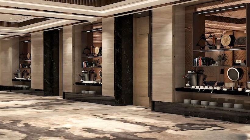 فندق Doubletree By Hilton Vientiane