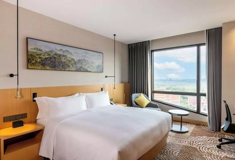 Hotelli Doubletree By Hilton Vientiane