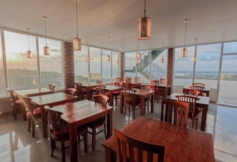 ホテル The Pandan Sari