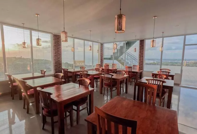 ホテル The Pandan Sari