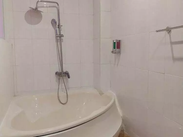 ホテル The Pandan Sari