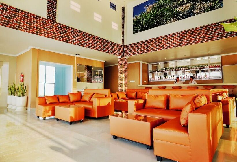 ホテル The Pandan Sari