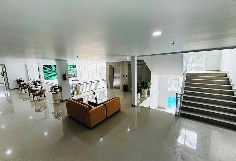 ホテル The Pandan Sari