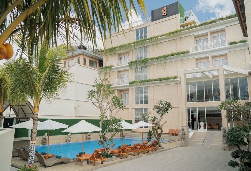 ホテル The Pandan Sari