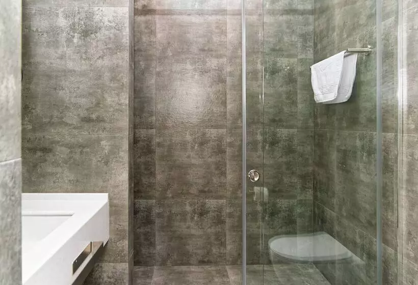 تختخواب و صبحانه Aston